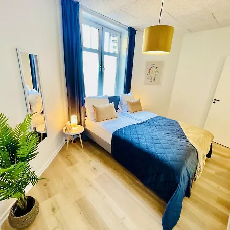 Aday - On The Pedestrian Street アパート フレデリクスハウン